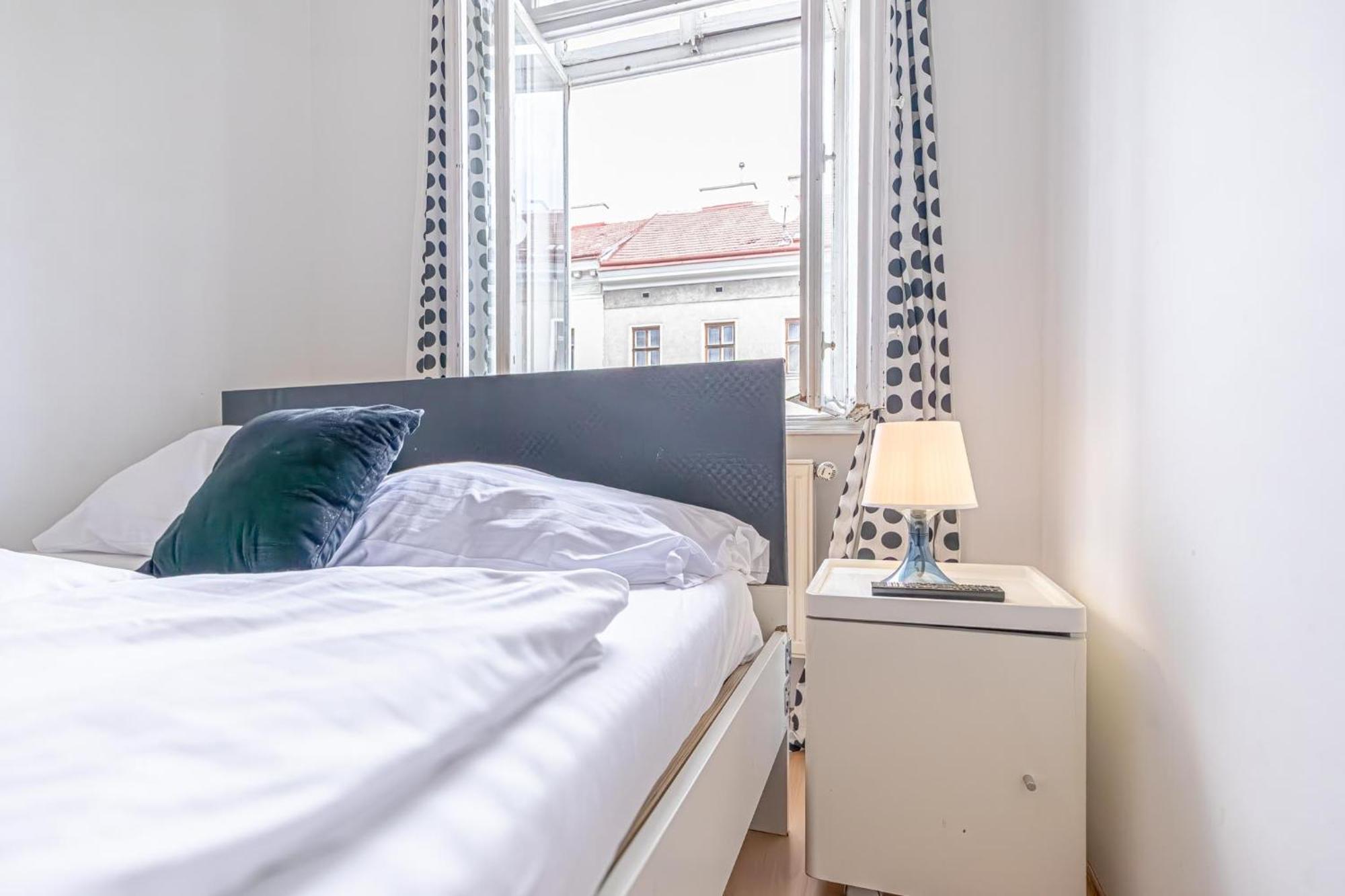 Sweet 3Br Shared Apt Near Wiener Stadthalle & Central Экстерьер фото